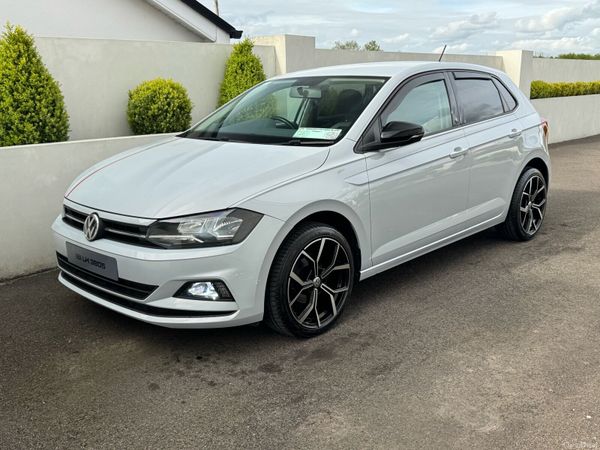 Volkswagen Polo Hatchback, Petrol, 2018, White