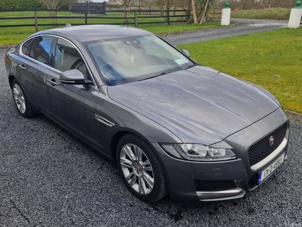 Jaguar XF Saloon, Diesel, 2017, Grey