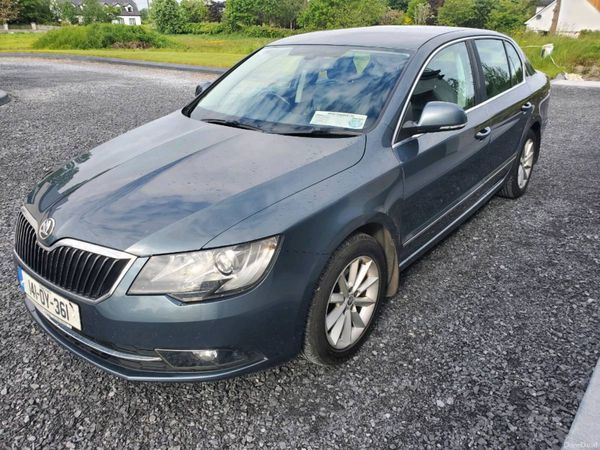 Skoda Superb Saloon, Diesel, 2014, Grey