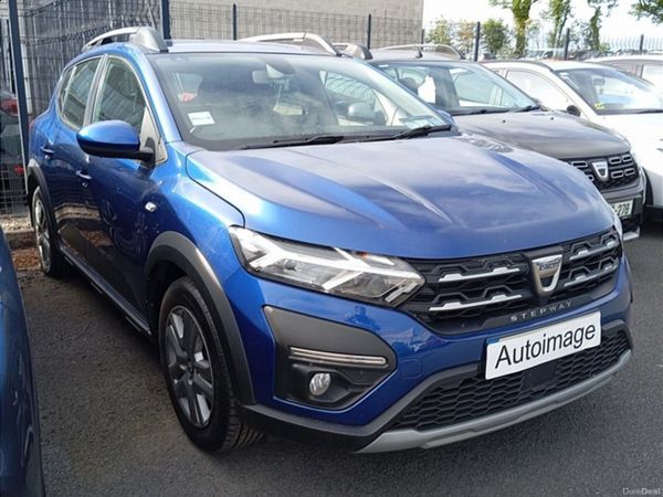 Dacia Sandero Stepway Hatchback, Petrol, 2021, Blue