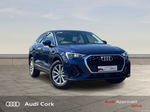 Audi Q3 Hatchback, Petrol, 2021, Blue