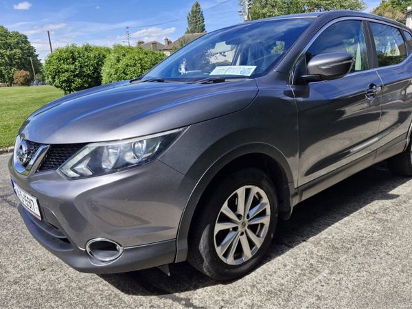 Nissan Qashqai Hatchback, Diesel, 2014, Grey