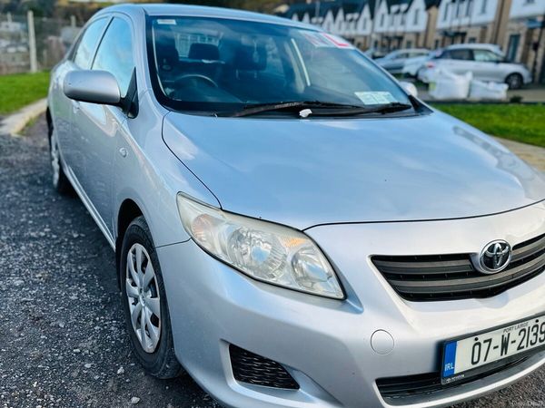 Toyota Corolla Saloon, Petrol, 2007, Silver