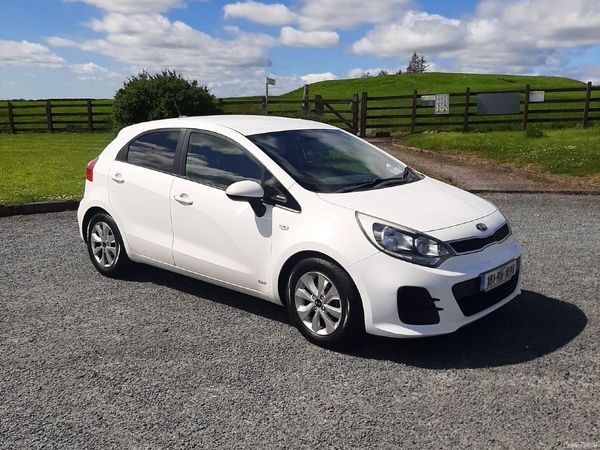 Kia Rio Hatchback, Petrol, 2015, White