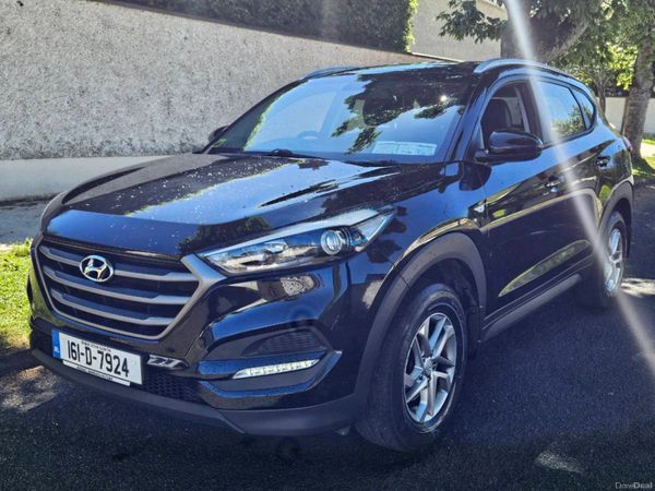Hyundai Tucson SUV, Petrol, 2016, Black
