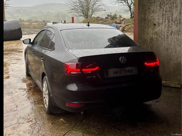 Volkswagen Jetta Saloon, Diesel, 2014, Black