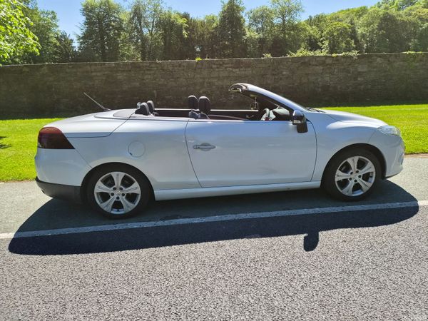 Renault Megane Convertible, Petrol, 2011, White