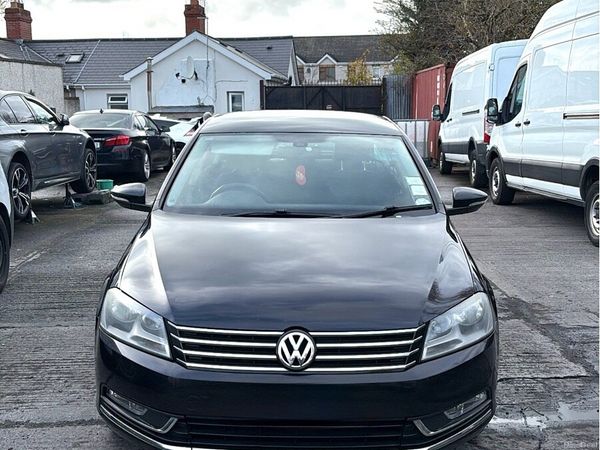 Volkswagen Passat Saloon, Diesel, 2012, Black