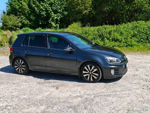 Volkswagen Golf Hatchback, Diesel, 2011, Grey