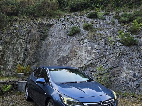 Opel Astra Hatchback, Diesel, 2016, Blue