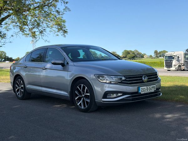 Volkswagen Passat Saloon, Diesel, 2021, Grey