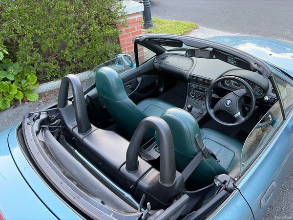 BMW Z3 Convertible, Petrol, 1999, Blue
