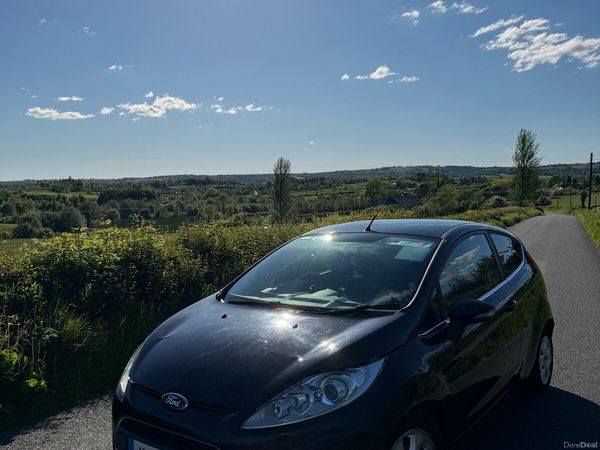Ford Fiesta Hatchback, Diesel, 2012, Black