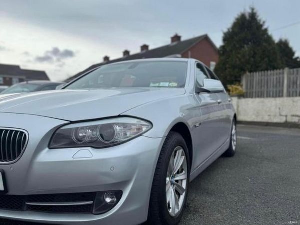 BMW 5-Series Saloon, Diesel, 2011, Silver