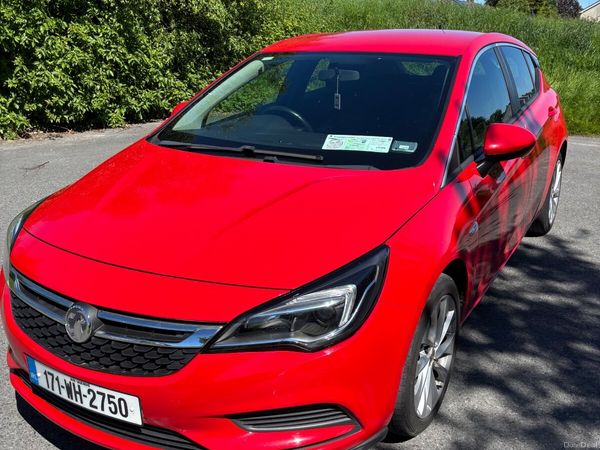 Vauxhall Astra Hatchback, Petrol, 2017, Red