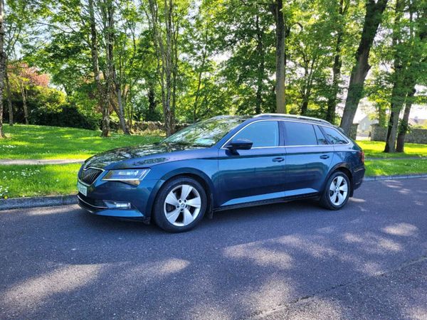 Skoda Superb Estate, Diesel, 2016, Blue