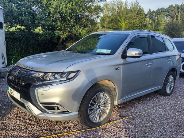 Mitsubishi Outlander SUV, Petrol Plug-in Hybrid, 2018, Silver