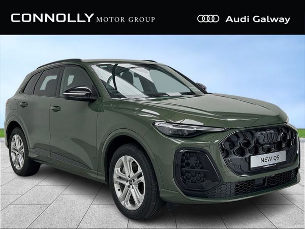 Audi Q5 SUV, Petrol Plug-in Hybrid, 2026, Green