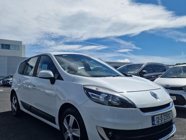Renault Grand Scenic MPV, Diesel, 2012, White