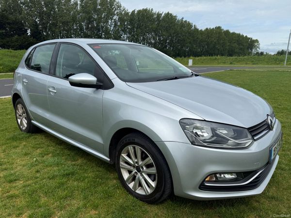 Volkswagen Polo Hatchback, Petrol, 2015, Silver