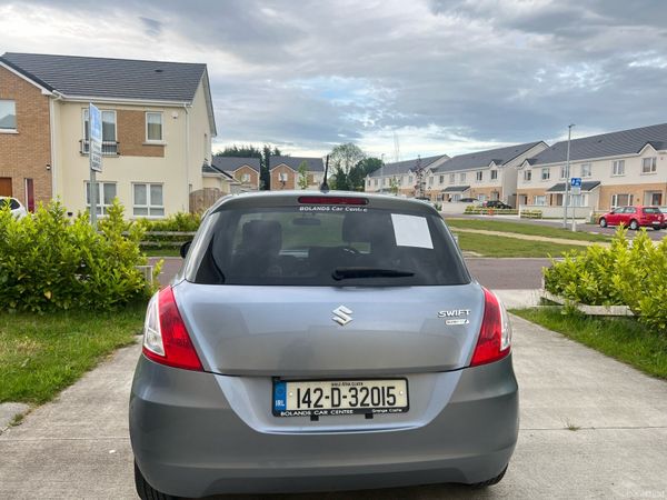 Suzuki Swift Hatchback, Petrol, 2014, Blue