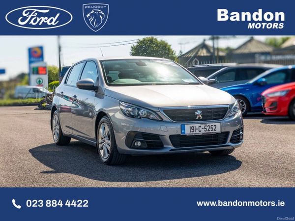 Peugeot 308 Hatchback, Petrol, 2019, Grey