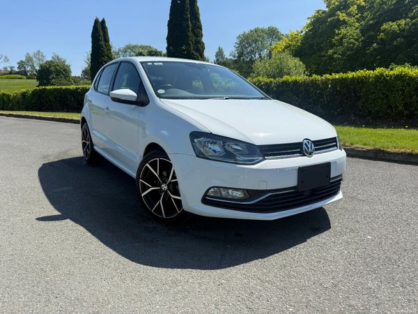 Volkswagen Polo Hatchback, Petrol, 2016, White