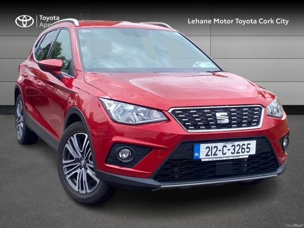 SEAT Arona Hatchback, Petrol, 2021, Red