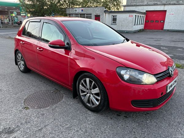 Volkswagen Golf Hatchback, Diesel, 2011, Red