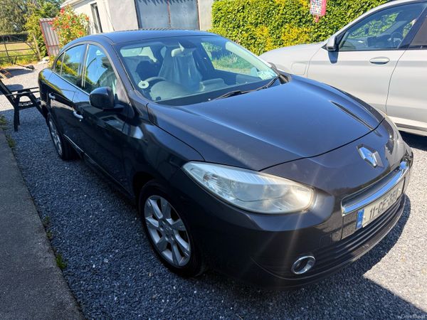 Renault Fluence Saloon, Diesel, 2011, Black