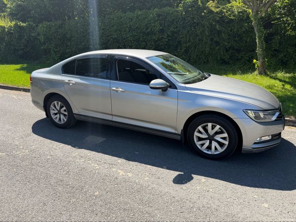 Volkswagen Passat Saloon, Diesel, 2015, Silver
