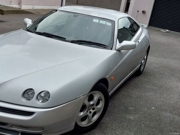 Alfa Romeo GTV Coupe, Petrol, 2002, Silver