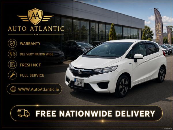 Honda Fit Hatchback, Petrol Hybrid, 2016, White