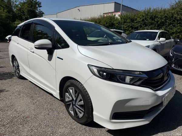 Honda Shuttle Estate, Petrol Hybrid, 2020, White