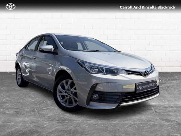 Toyota Corolla Saloon, Petrol, 2018, Silver