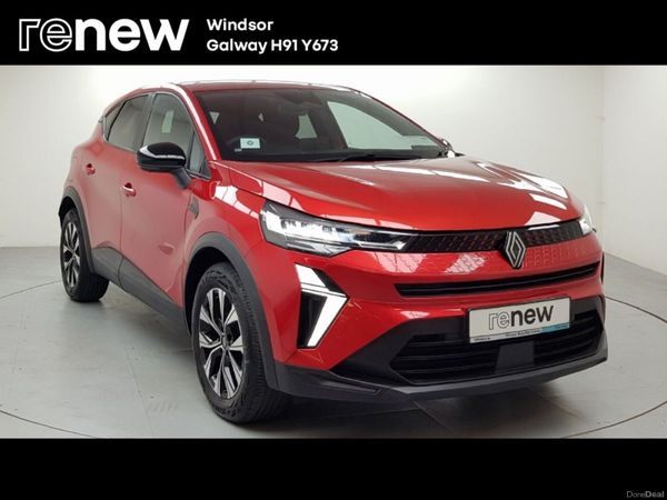 Renault Captur Hatchback, Petrol, 2025, Red