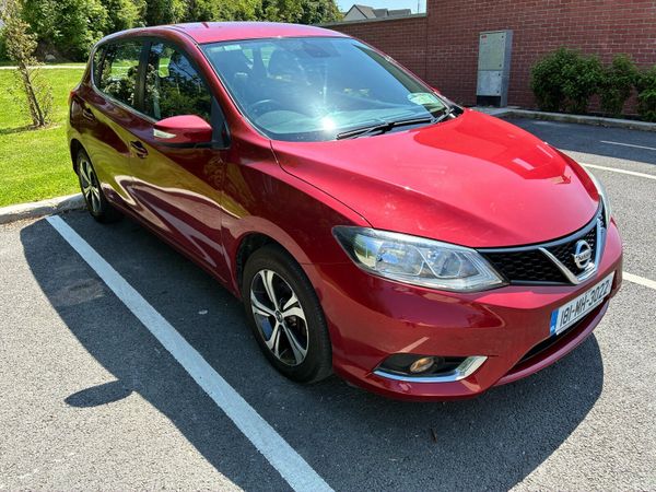 Nissan Pulsar Hatchback, Petrol, 2018, Red
