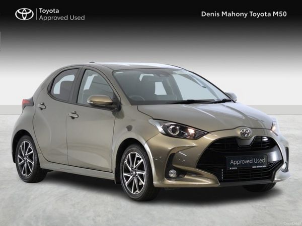 Toyota Yaris Hatchback, Petrol, 2022, Bronze