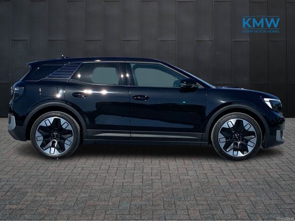 Ford Explorer MPV, Electric, 2026, Black