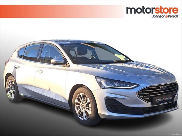 Ford Focus Hatchback, Petrol, 2023, Grey