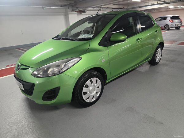 Mazda Demio MPV, Petrol, 2012, Green
