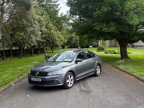 Volkswagen Jetta Saloon, Diesel, 2015, Grey