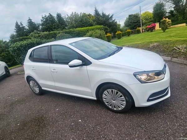 Volkswagen Polo Hatchback, Petrol, 2016, White