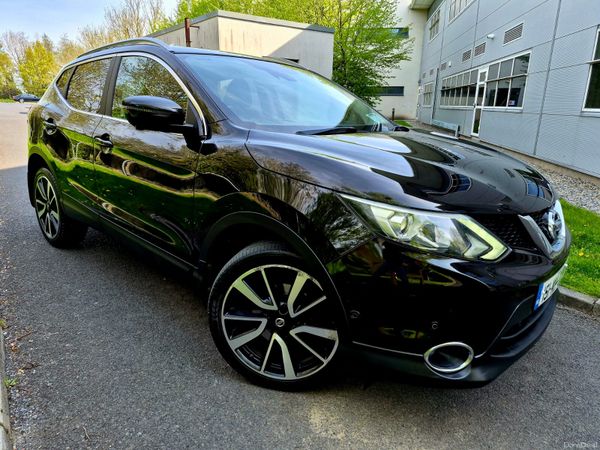 Nissan Qashqai Hatchback, Diesel, 2015, Black