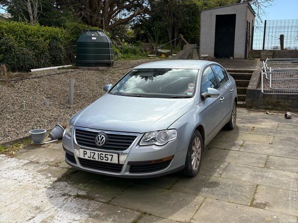 Volkswagen Passat Saloon, Diesel, 2007, Blue