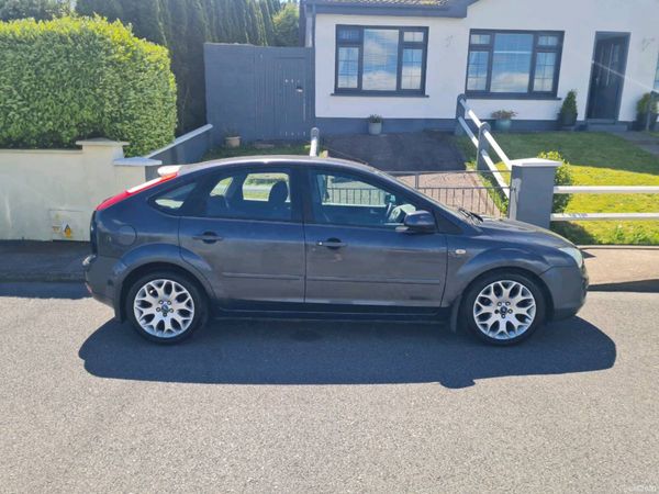 Ford Focus Hatchback, Diesel, 2008, Grey