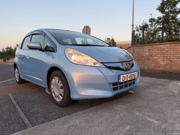 Honda Fit Hatchback, Petrol Hybrid, 2013, Blue