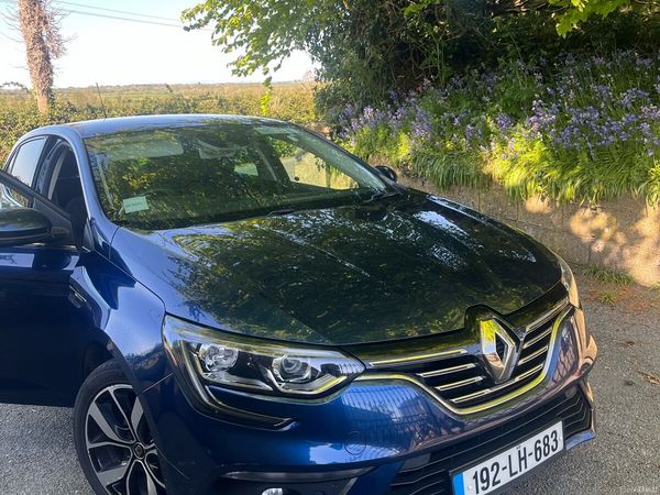 Renault Megane Hatchback, Diesel, 2019, Blue