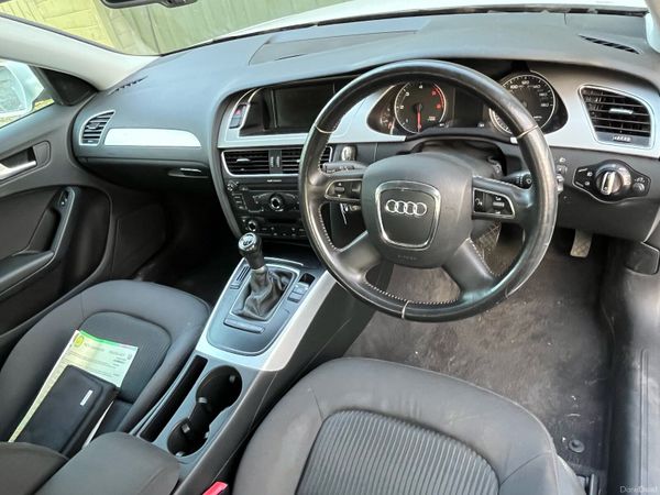 Audi A4 Saloon, Diesel, 2010, White