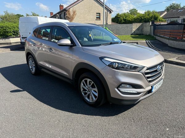 Hyundai Tucson SUV, Diesel, 2016, White